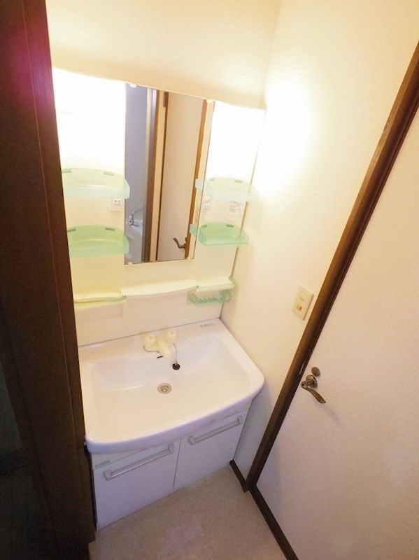 洗面設備　同仕様写真