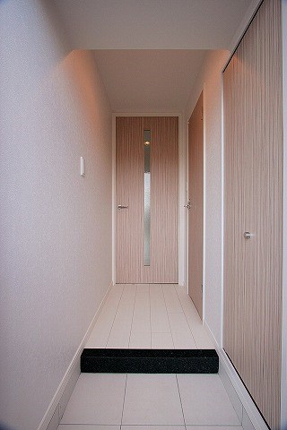 玄関　※参考写真です
