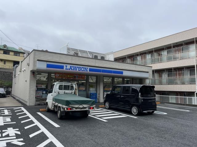 コンビニ　ローソン（コンビニ）まで4701m