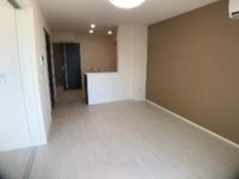 居室・リビング　図面と現状に相違がある場合には現状を優先