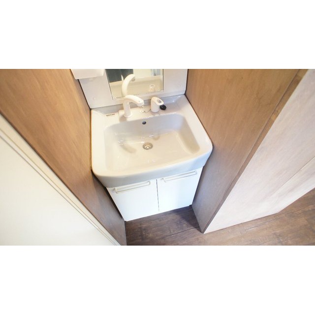 洗面設備　洗髪洗面化粧台