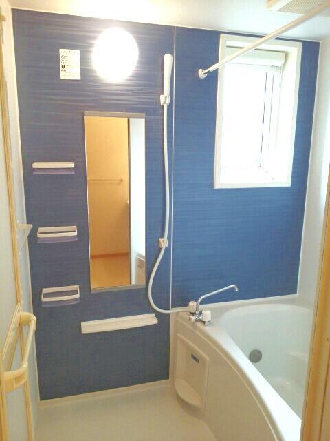 バス・シャワールーム　バスルーム