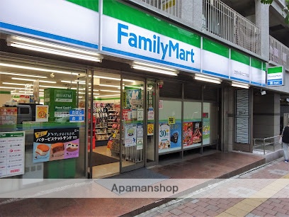 コンビニ　ファミリーマート文京小石川二丁目店（コンビニ）まで521m