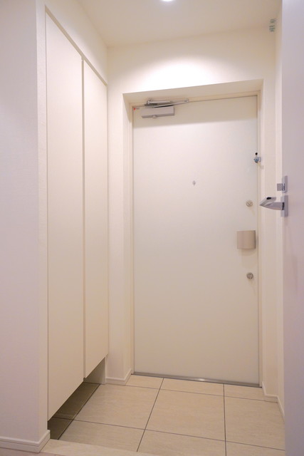 玄関　※写真は同タイプ住戸です。