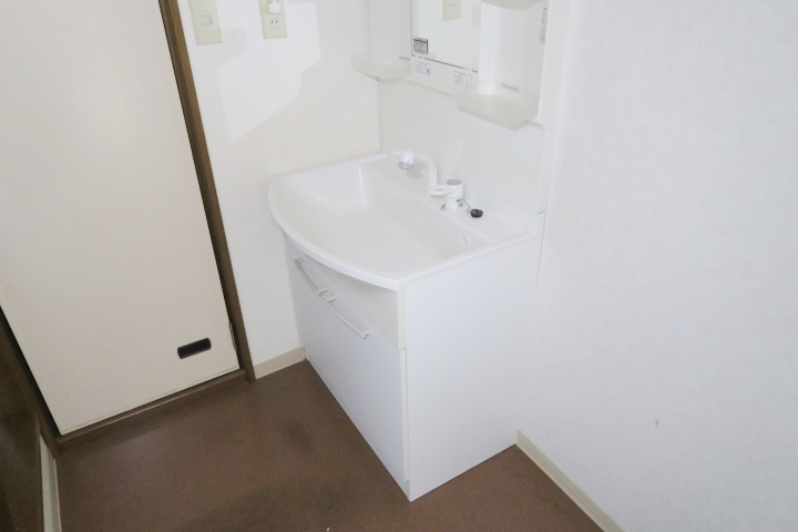 洗面設備　別号室の参考写真です。