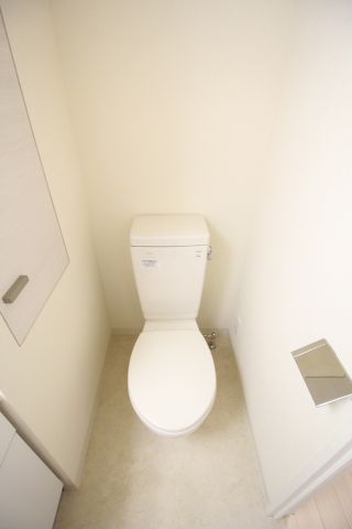 トイレ　（別タイプ参考写真）　駒込レジデンス壱番館　　豊島区駒込2
