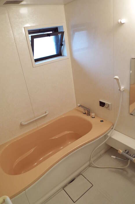 バス・シャワールーム　一坪風呂