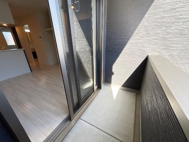 バルコニー　ベランダ