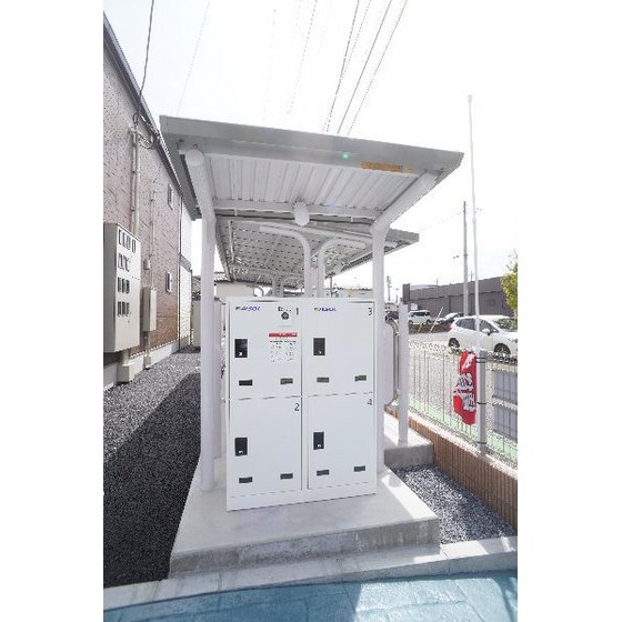 その他　宅配ボックスあり