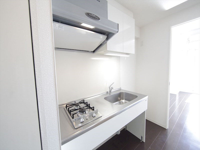 キッチン　システムキッチン（ガス2口コンロ付）