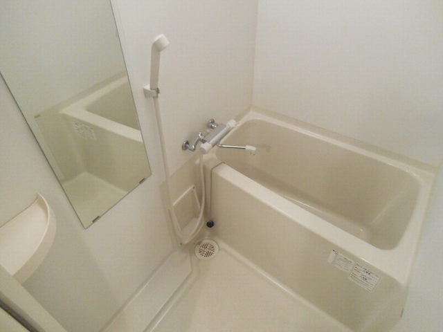 バス・シャワールーム　バストイレ別☆