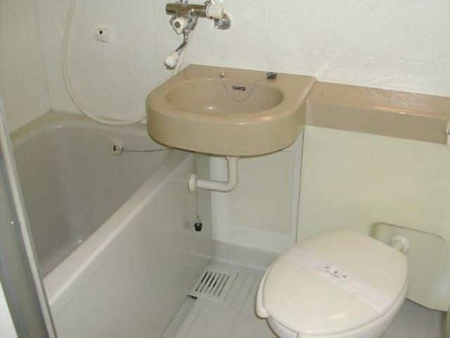 バス・シャワールーム　清潔感のあるバスルーム☆