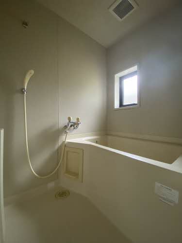 バス・シャワールーム　お風呂です