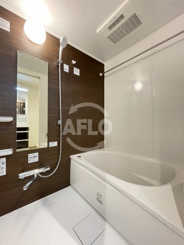 バス・シャワールーム　レジディア西天満　浴室