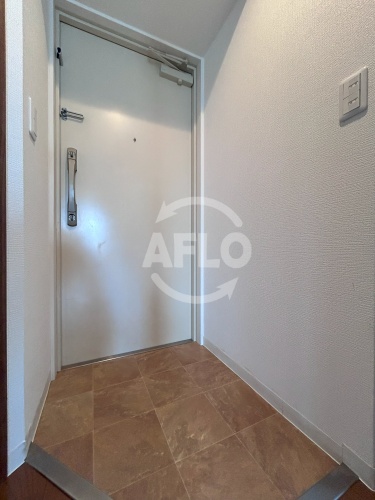 玄関　ZioVIII清水丘　玄関