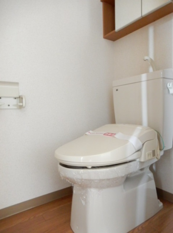 トイレ　図面と現状に相違がある場合には現状を優先