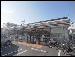 コンビニ　セブンイレブン 三鷹牟礼6丁目店（コンビニ）まで694m