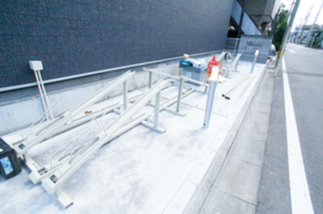 駐車場　駐輪スペース