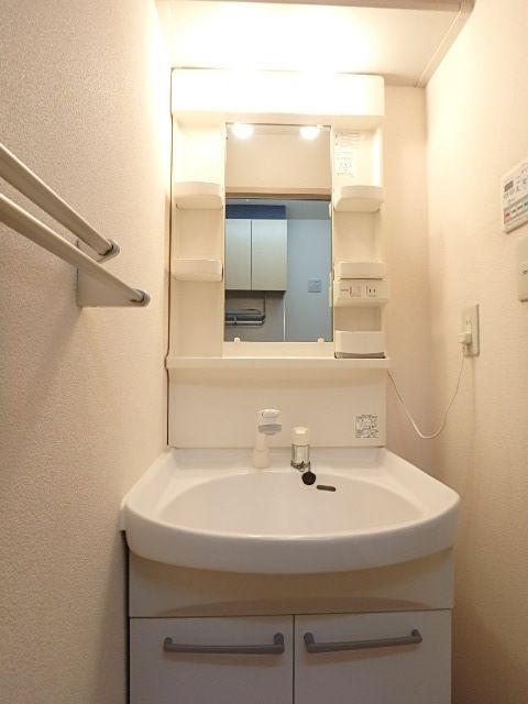 洗面設備　★独立洗面台★