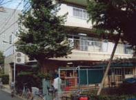 幼稚園・保育園　冨士見台保育園（幼稚園・保育園）まで262m