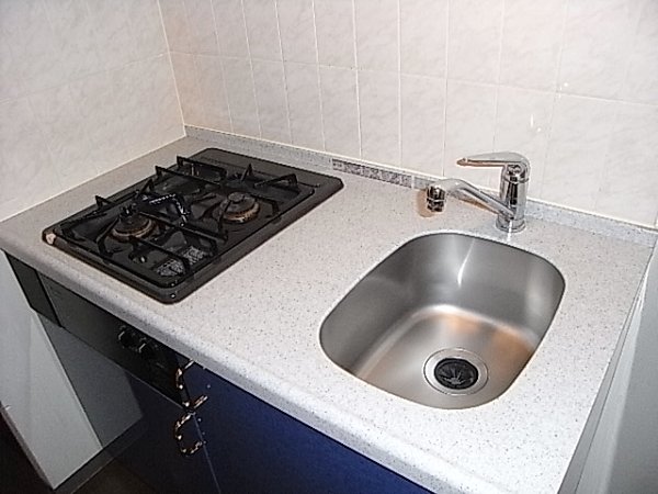 キッチン　※別部屋参考写真