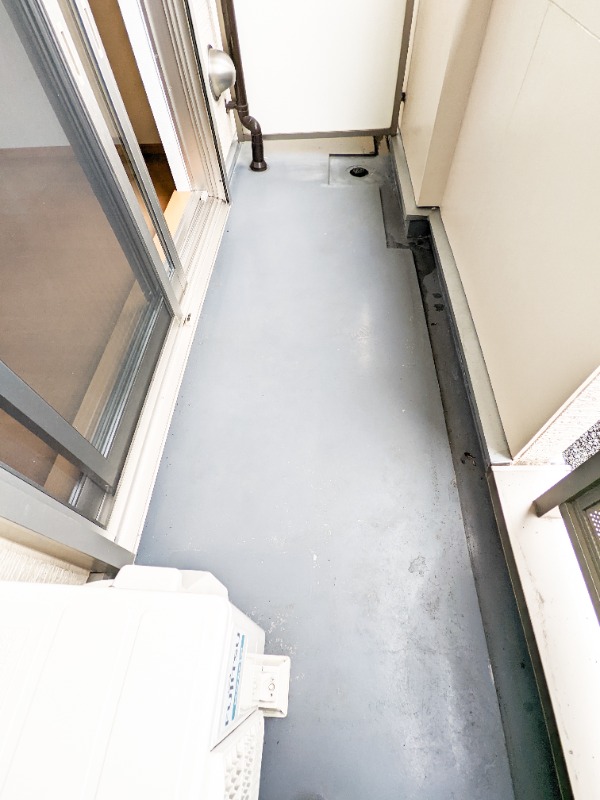 バルコニー　図面と現状に相違がある場合には現状を優先