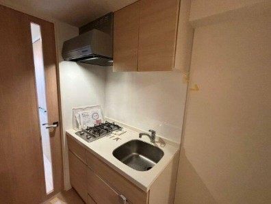 キッチン　システムキッチン。