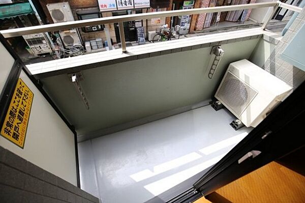 バルコニー　※別部屋の参考写真です。