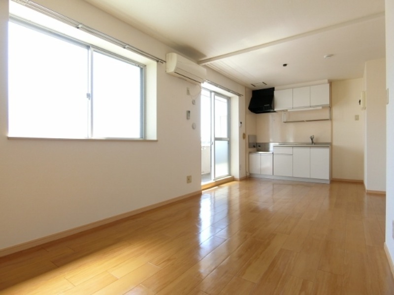 居室・リビング　図面と現状に相違がある場合には現状を優先