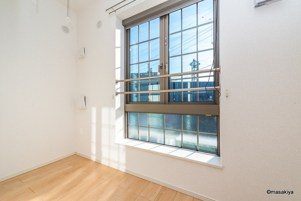 バルコニー　サンルーム付きです。