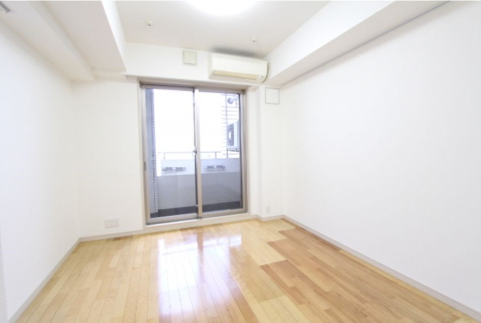 居室・リビング　別号室参考写真