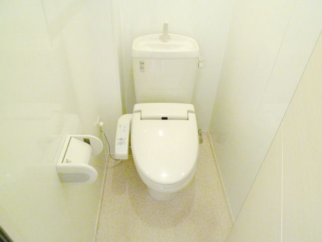 トイレ　ウォシュレット♪