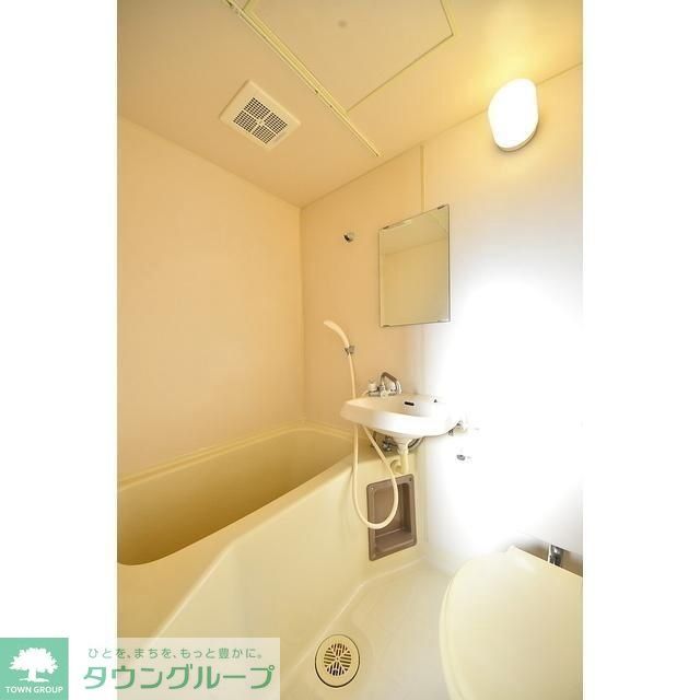 バス・シャワールーム