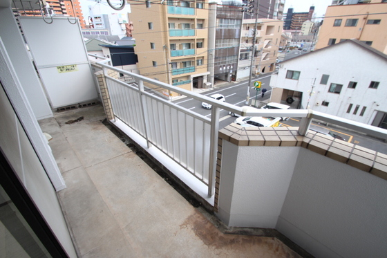 バルコニー　※他号室の写真です