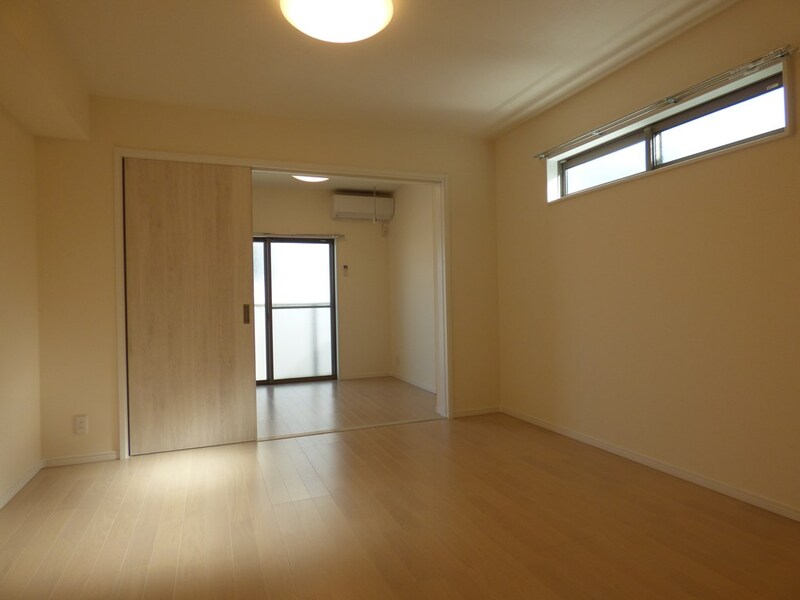 居室・リビング　※同物件・同タイプの写真です。