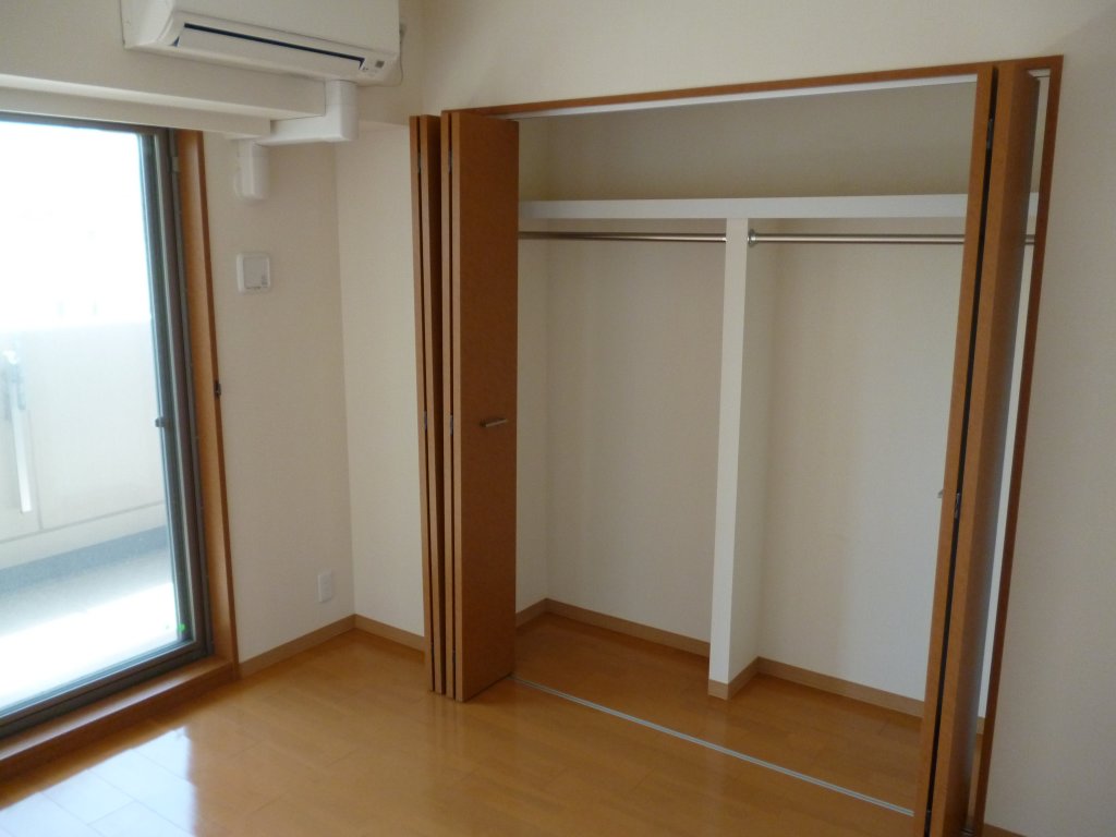 収納　寝室、クローゼット収納