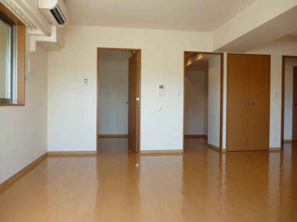 その他部屋・スペース　リビング動線