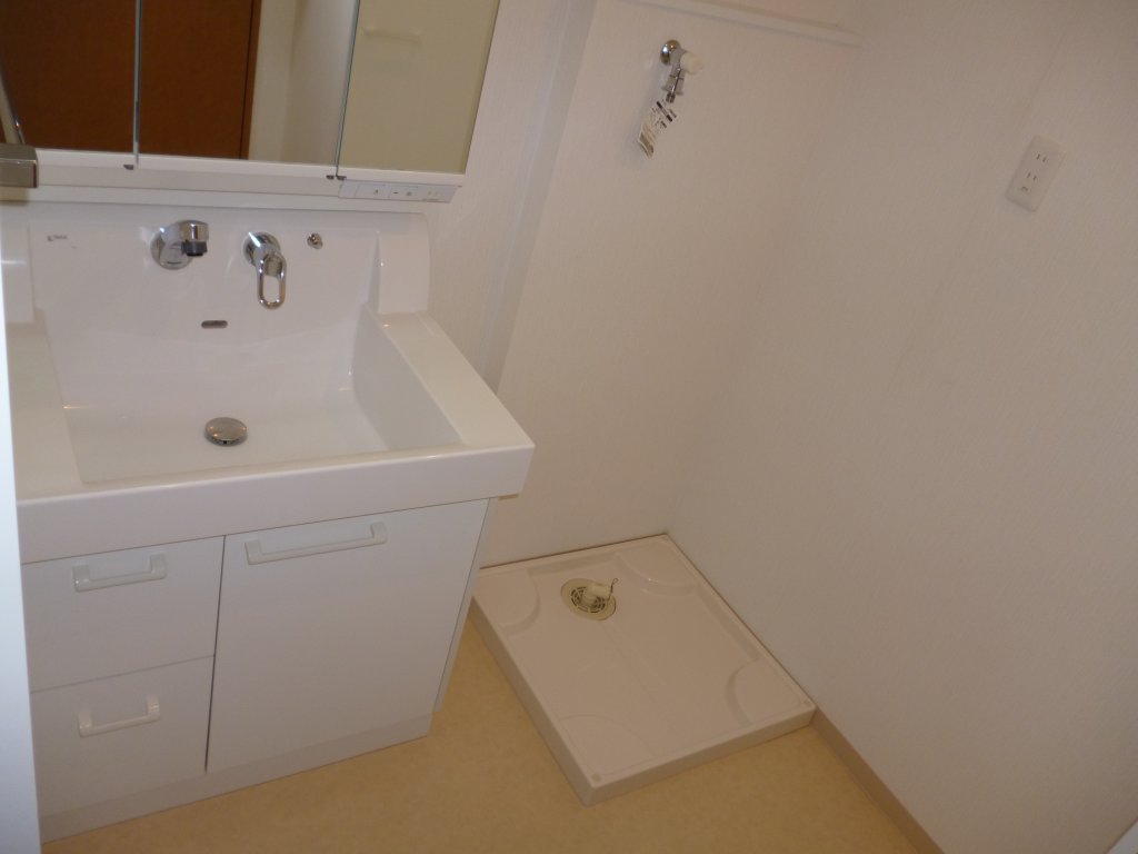 洗面設備　洗髪洗面化粧台・室内洗濯機置場