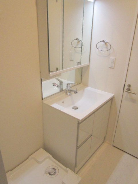 洗面設備　★独立洗面脱衣室★