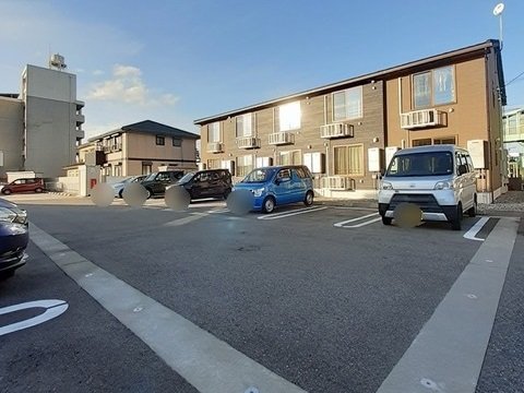 駐車場　カースペースがあります