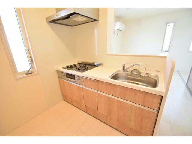 キッチン　他号室の写真になります。