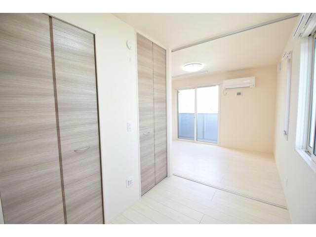 収納　他号室の写真になります。