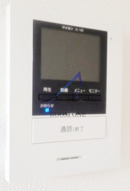 セキュリティ　モニター付きインターホンです。