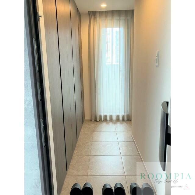 玄関　物件画像