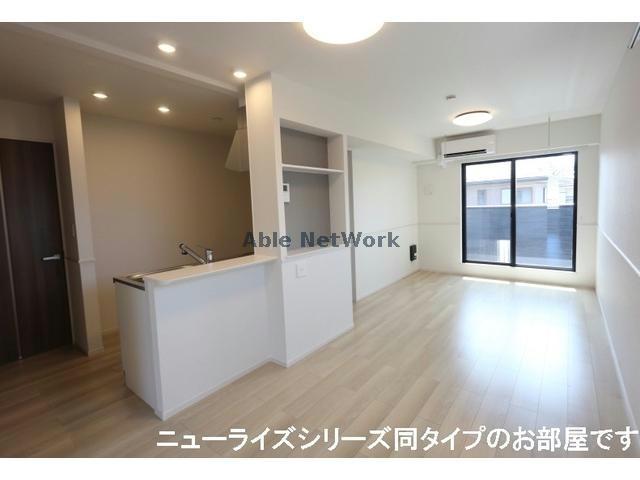 居室・リビング　同タイプ部屋参照