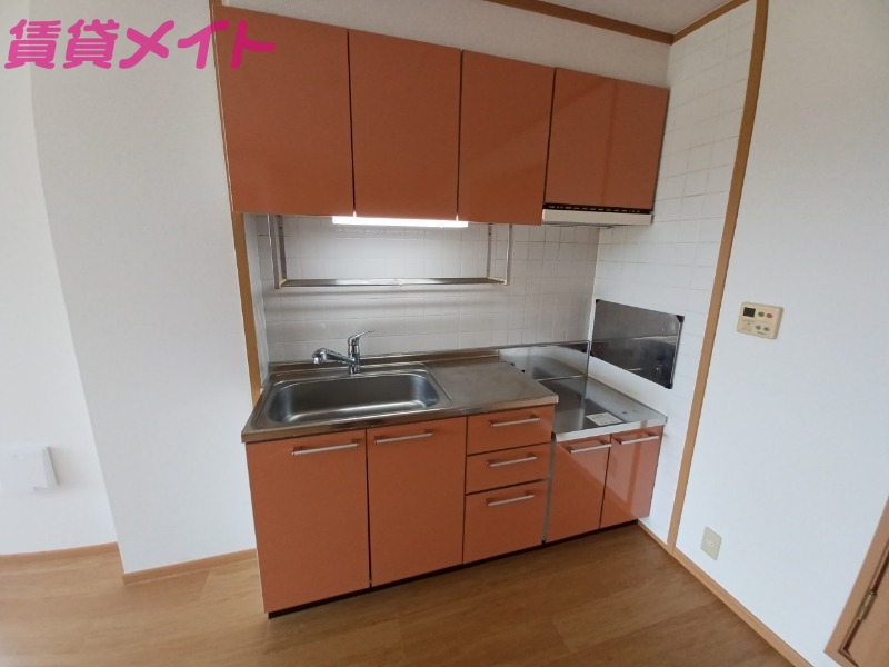 キッチン　同型参考写真