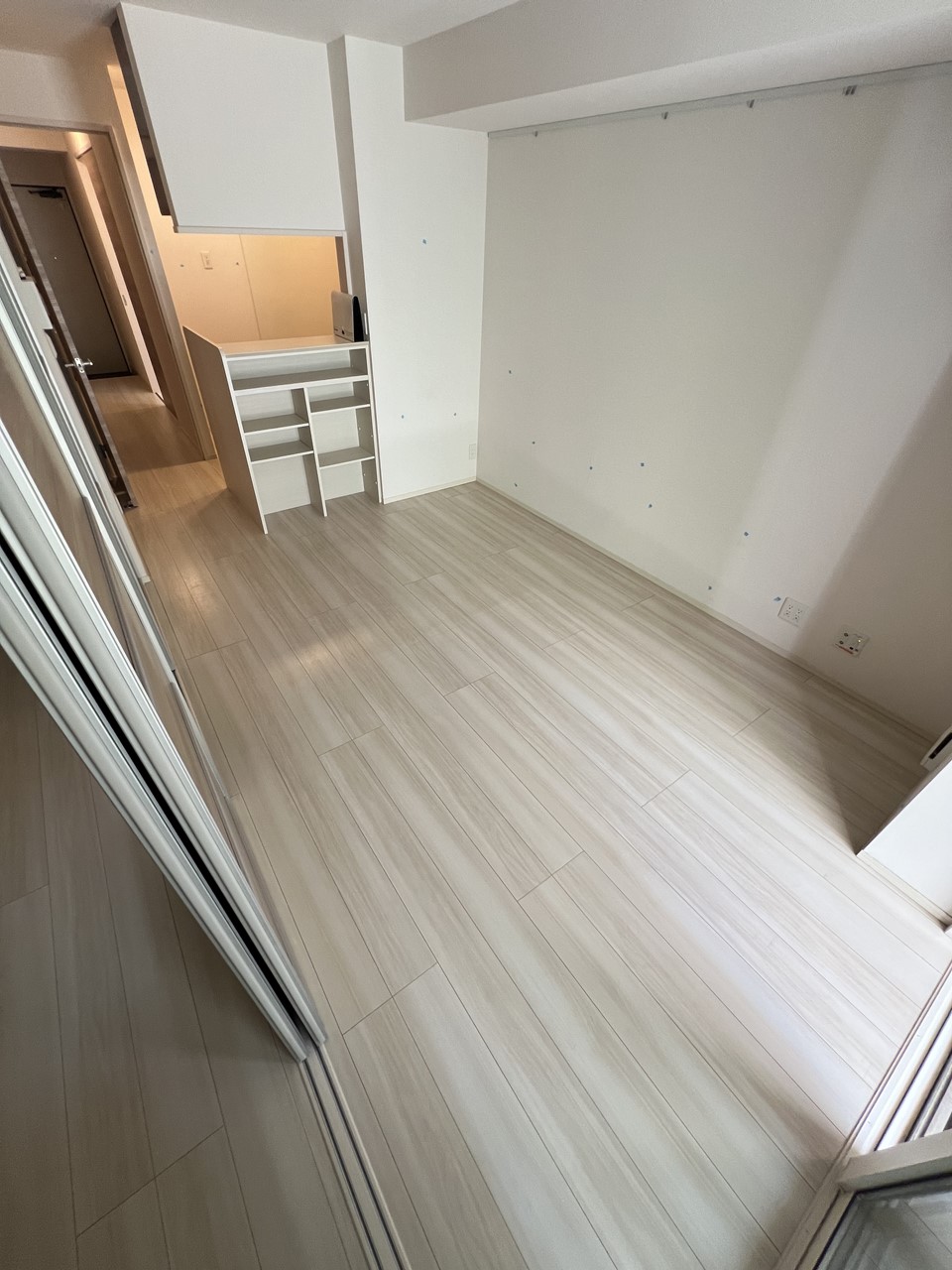 居室・リビング　＊同物件、別部屋になります。