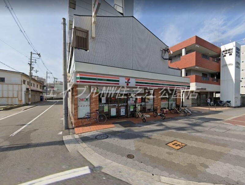 コンビニ　セブンイレブン大阪東加賀屋1丁目店（コンビニ）まで278m