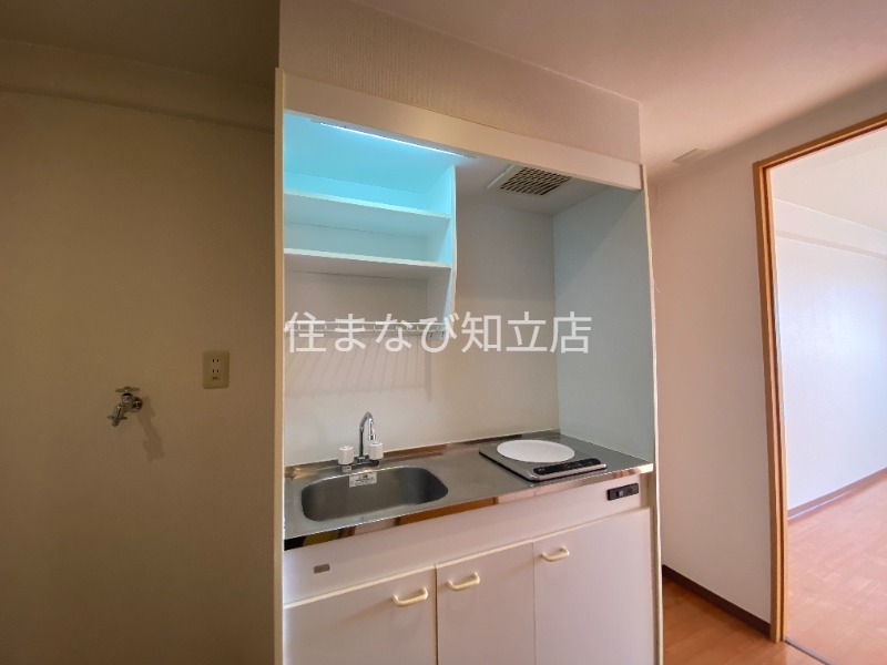 キッチン　同型別部屋写真