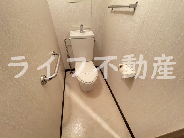 トイレ　ゆったりとした空間のトイレです